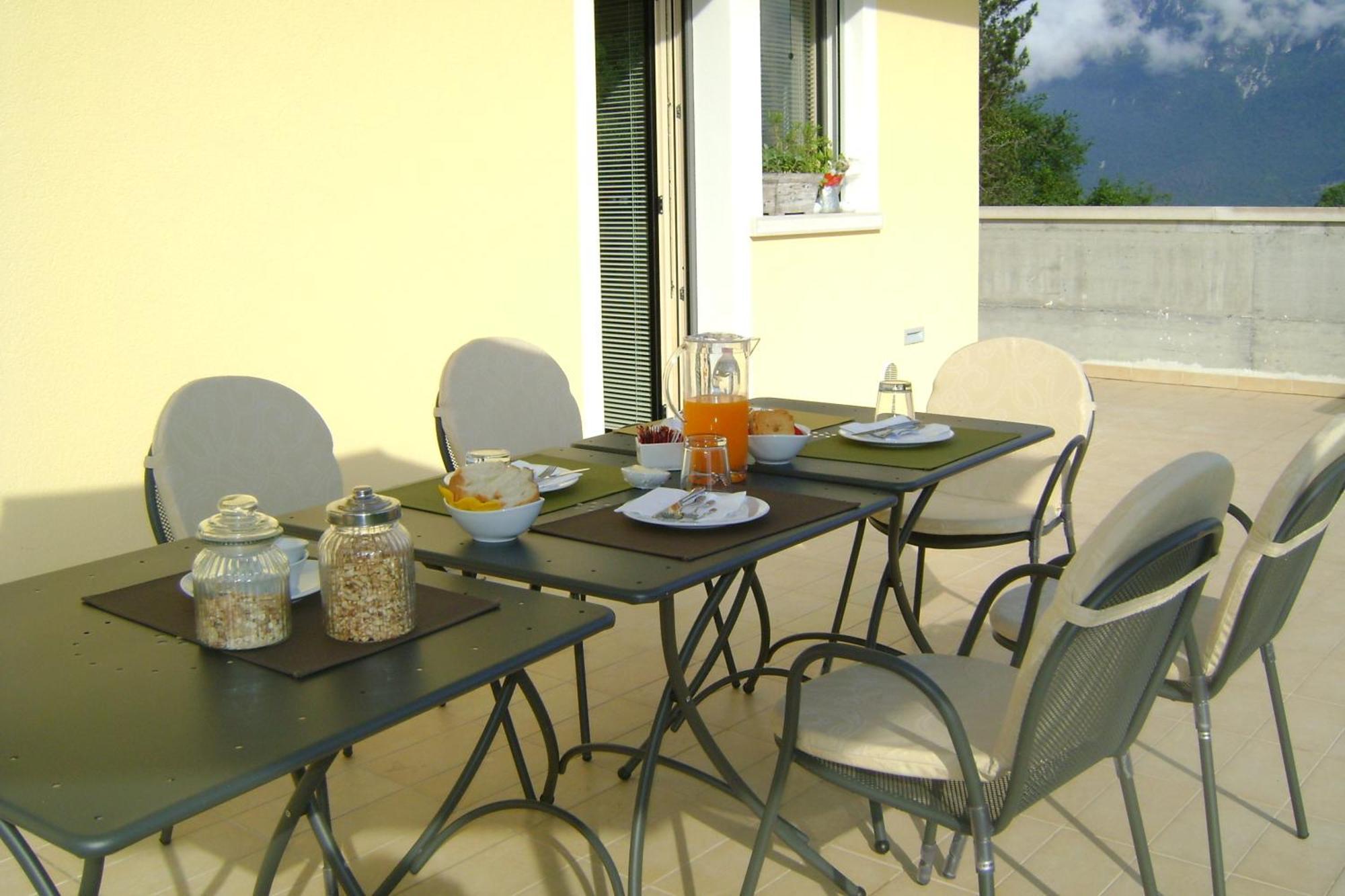 Affittacamere Rubino Guest House Ponte nellʼAlpi Kültér fotó