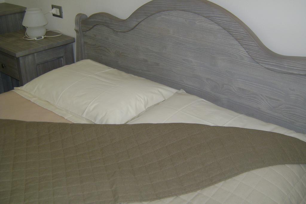 Affittacamere Rubino Guest House Ponte nellʼAlpi Kültér fotó