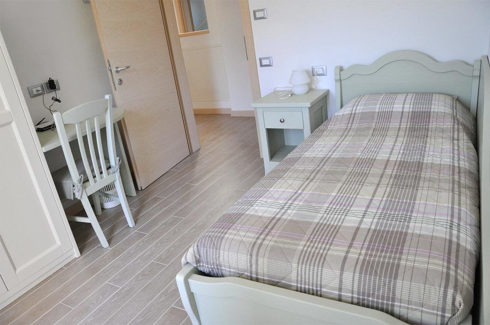 Affittacamere Rubino Guest House Ponte nellʼAlpi Kültér fotó
