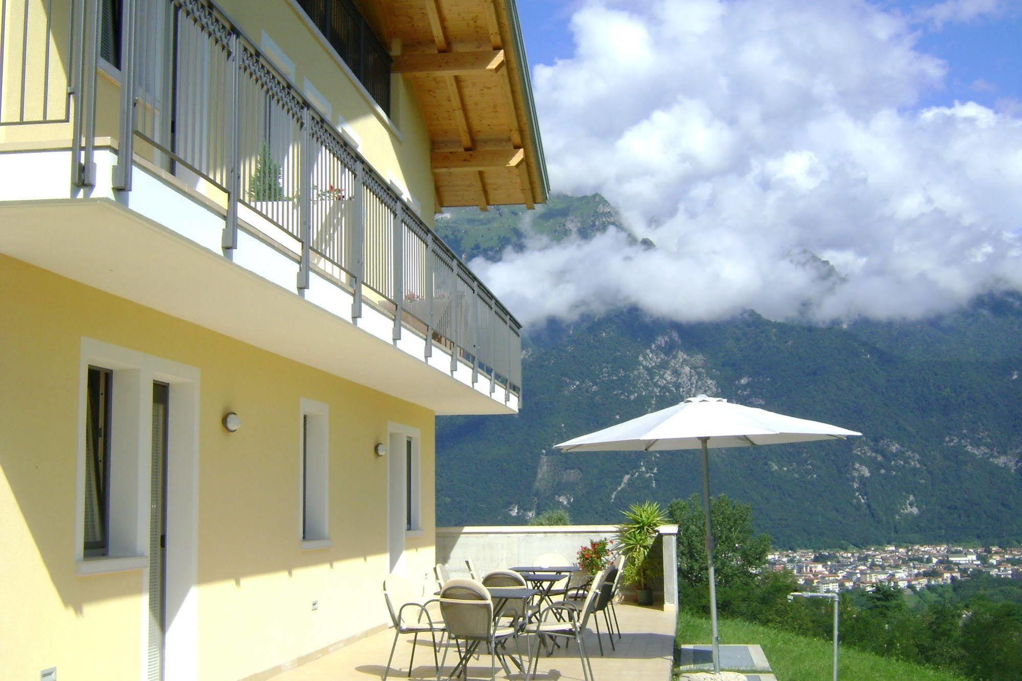 Affittacamere Rubino Guest House Ponte nellʼAlpi Kültér fotó