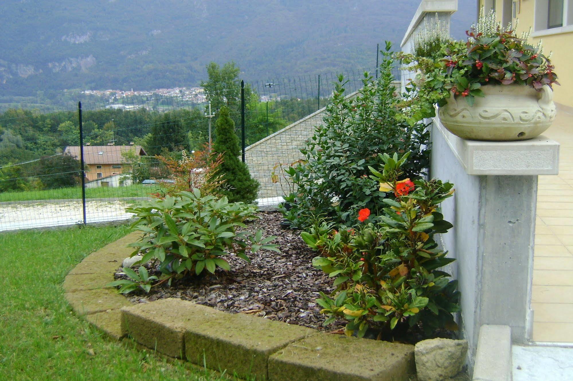 Affittacamere Rubino Guest House Ponte nellʼAlpi Kültér fotó